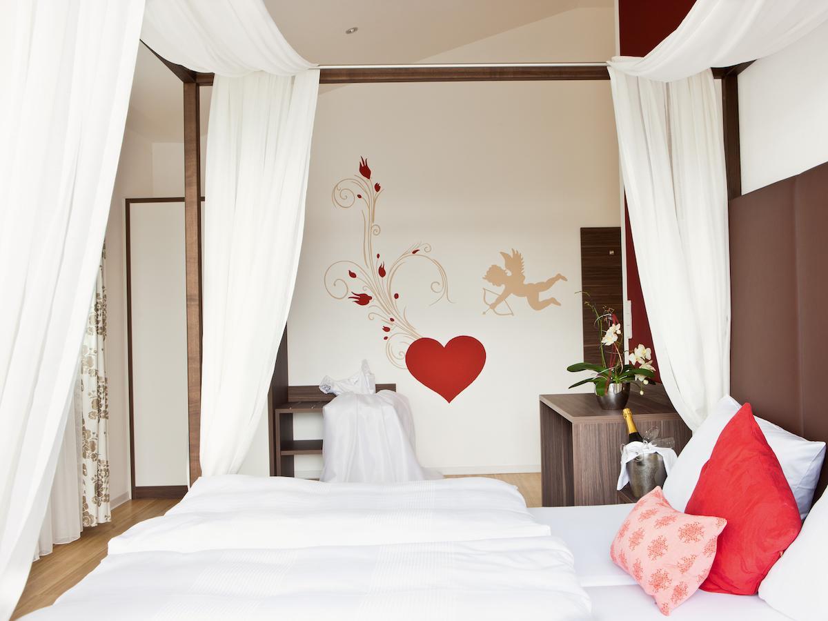 Das Quartier Karlskron Ngoại thất bức ảnh